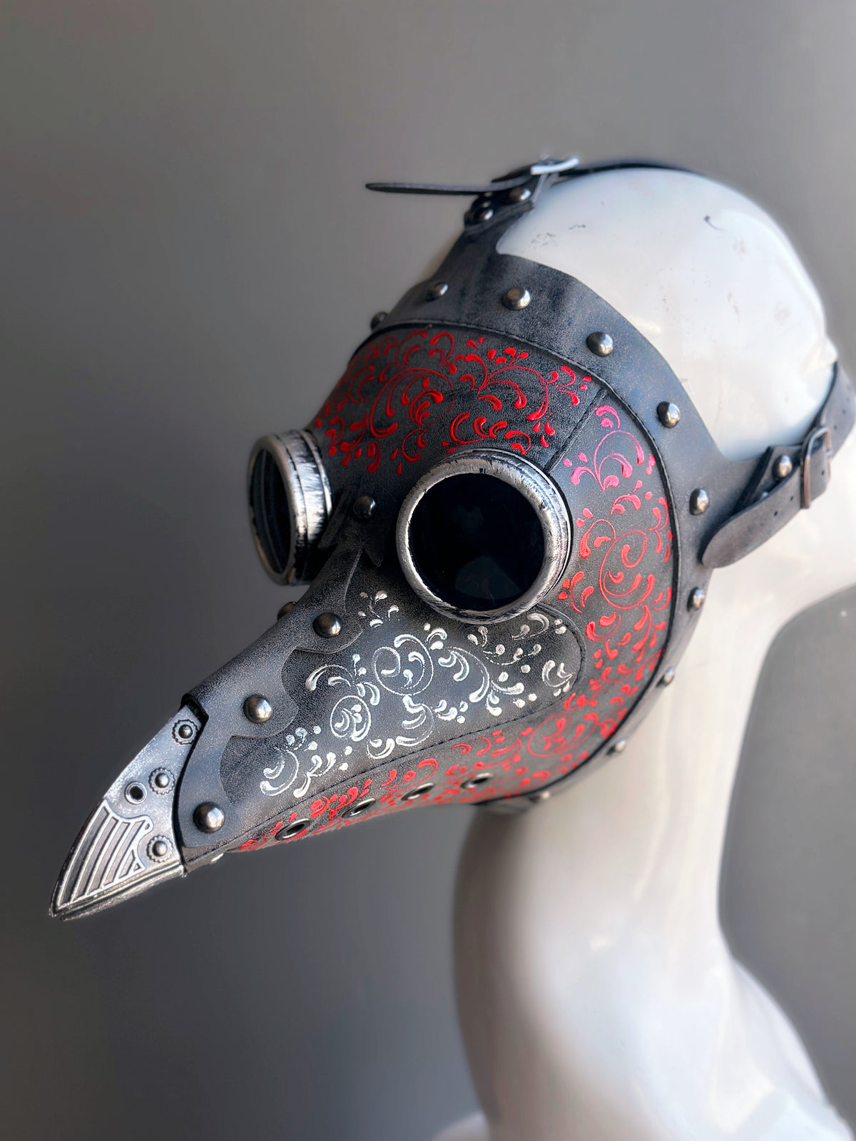 Máscara de la Peste Steampunk Gris Filigrana, foto 6 de 6